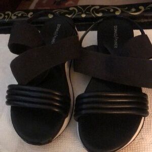 Donald J. Pliner Shaye black an white sandals size 9.5